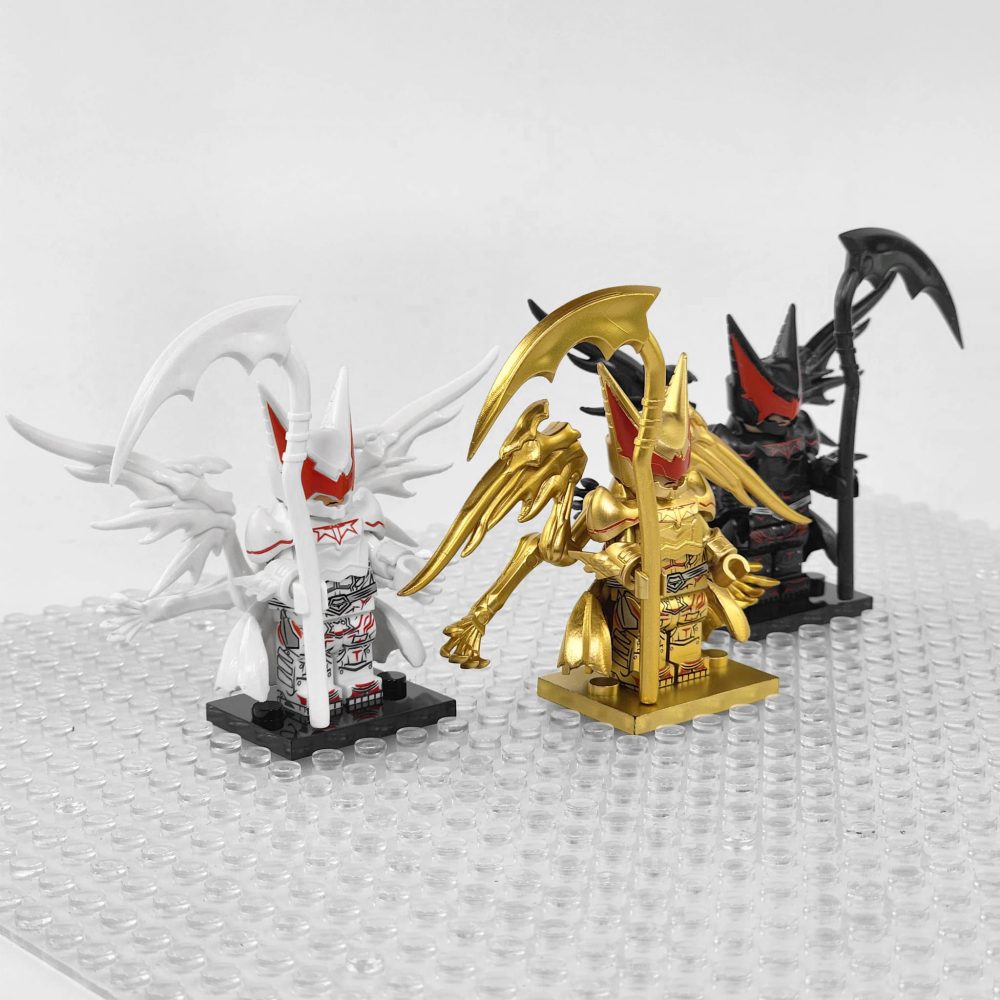 Batman Hellbat Heavy Armour White Black Gold Minifigure Set 3pcs - Image 2