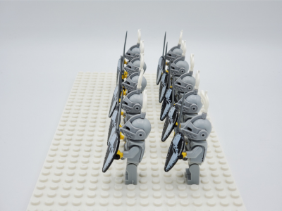black-crown-knights-style-1-minifigures-set-of-10pcs