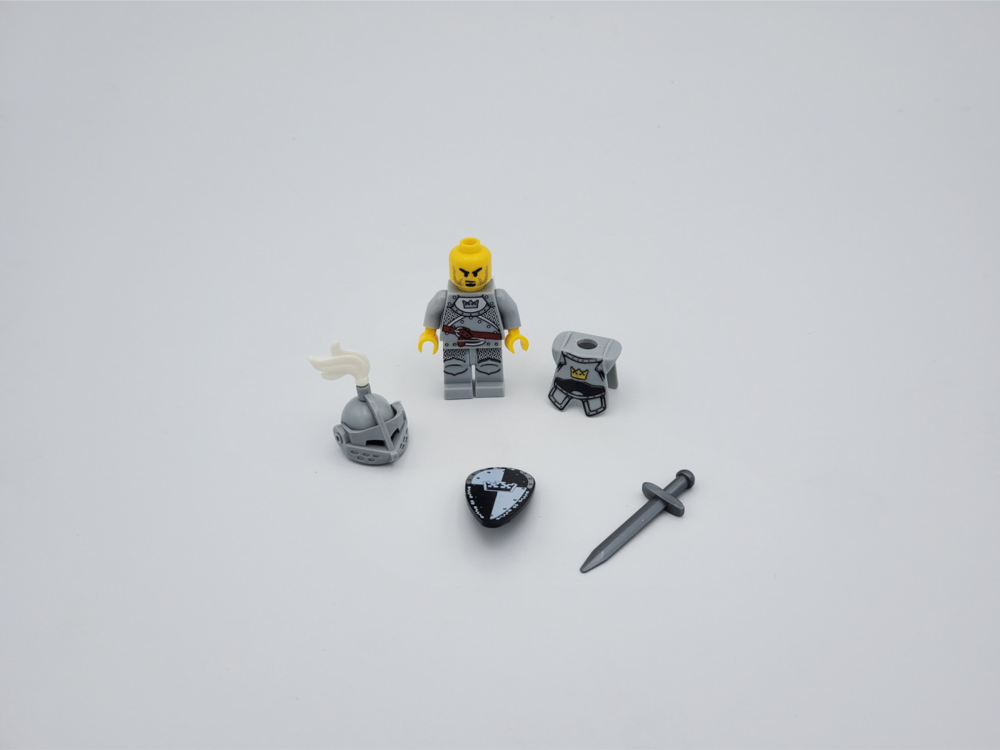 black-crown-knights-style-1-minifigures-set-of-10pcs