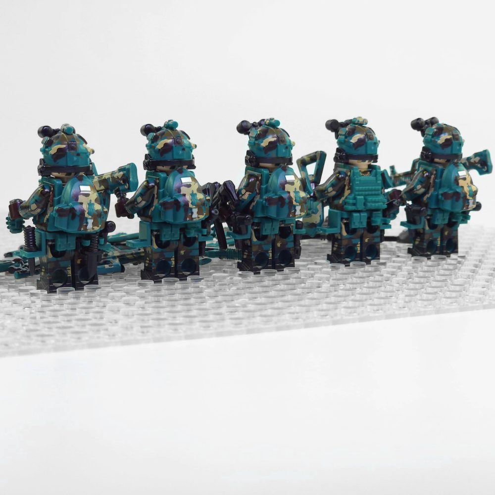 chinese-snow-leopard-commando-unit-minifigure-set