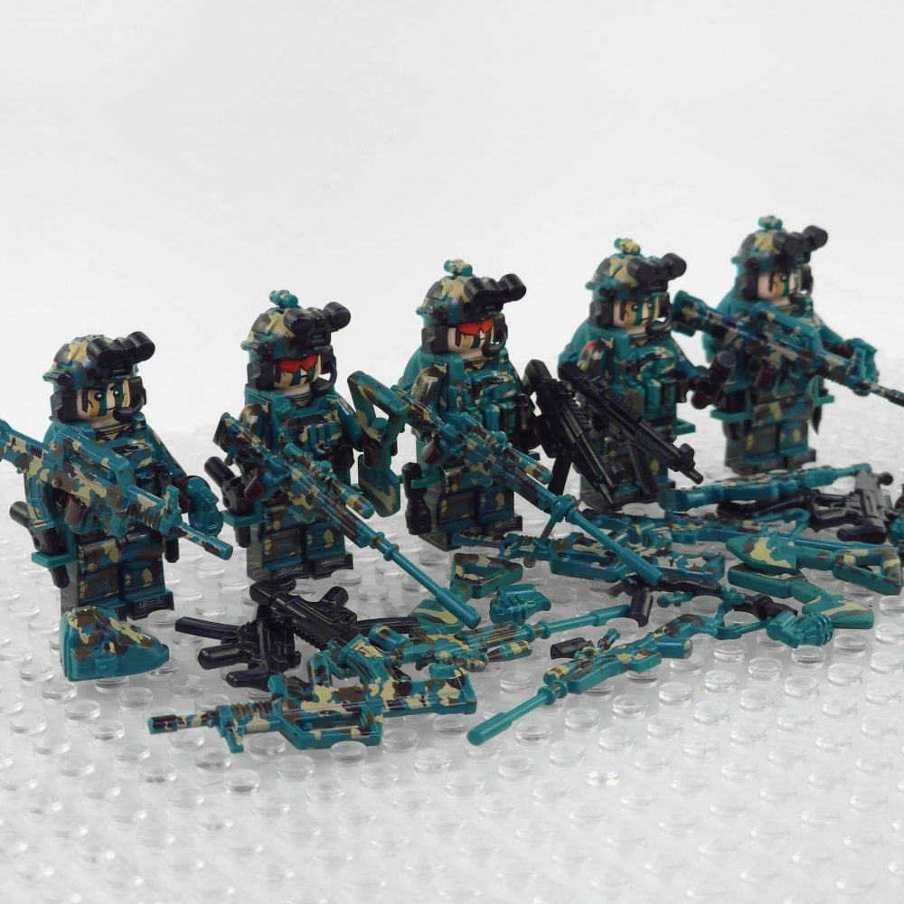 chinese-snow-leopard-commando-unit-minifigure-set