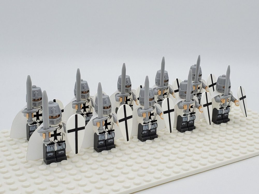 crusader-knight-minifigures-set-of-10pcs