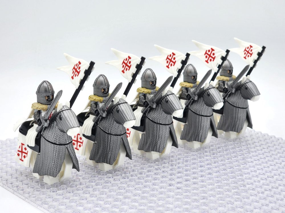 crusades-mounted-holy-sepulchre-knights-armored-warhorse-minifigure-set-of-10pcs-with-assortment-of