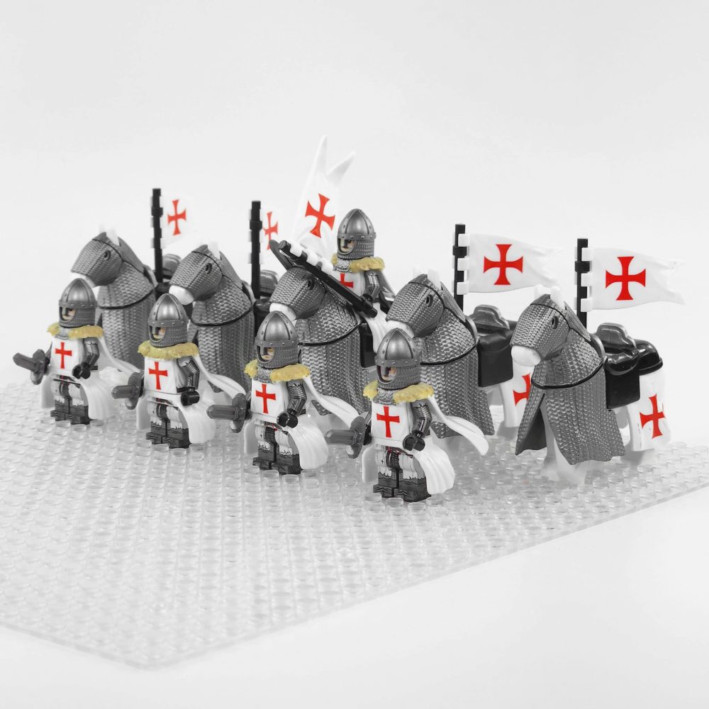 crusades-mounted-knights-templars-armored-warhorse-minifigure-set-of-10pcs-with-assortment-of