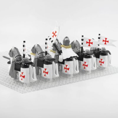 crusades-mounted-knights-templars-armored-warhorse-minifigure-set-of-10pcs-with-assortment-of
