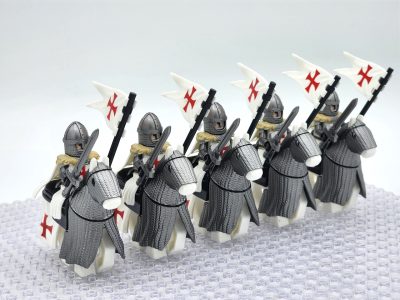 crusades-mounted-knights-templars-armored-warhorse-minifigure-set-of-10pcs-with-assortment-of