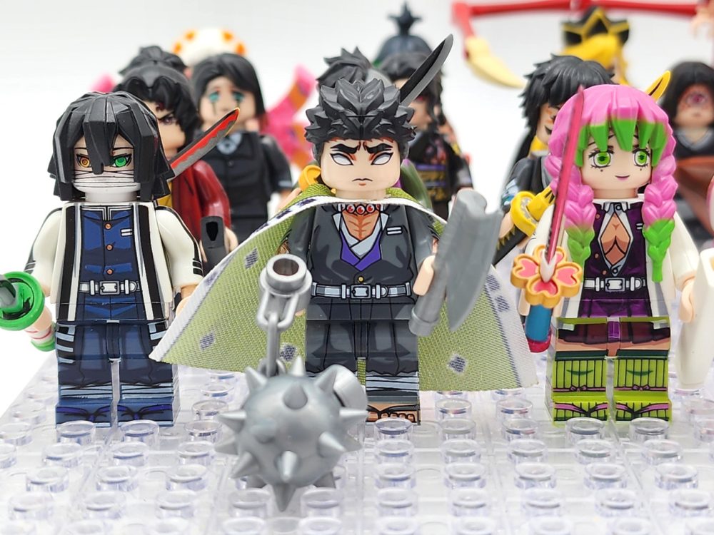 demon-slayer-kimetsu-no-yaiba-ultimate-collectors-minifigure-set-of-40pcs