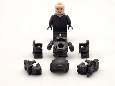 edge-of-tomorrow-tom-cruise-major-william-cage-in-battle-exosuit-minifigure