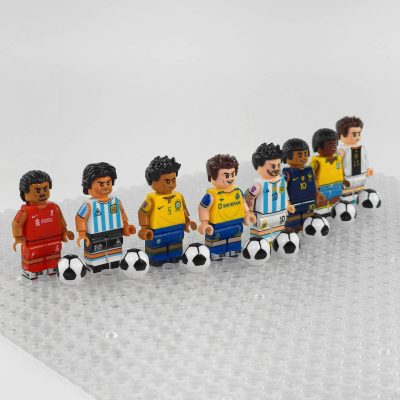 fifa-football-players-the-greats-today-and-yesterday-minifigure-set-of-8pcs