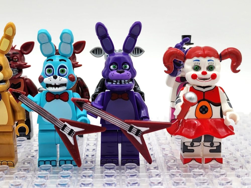 five-nights-at-freddys-minifigure-set-of-24pcs