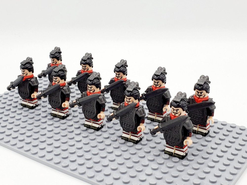 Qin Empire Swordsmen Soldiers Minifigures Set of 10pcs - Image 3