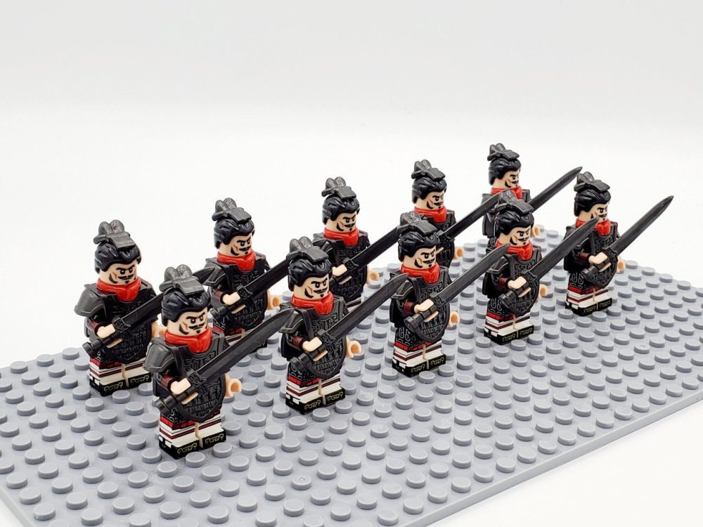 Qin Empire Swordsmen Soldiers Minifigures Set of 10pcs - Image 2