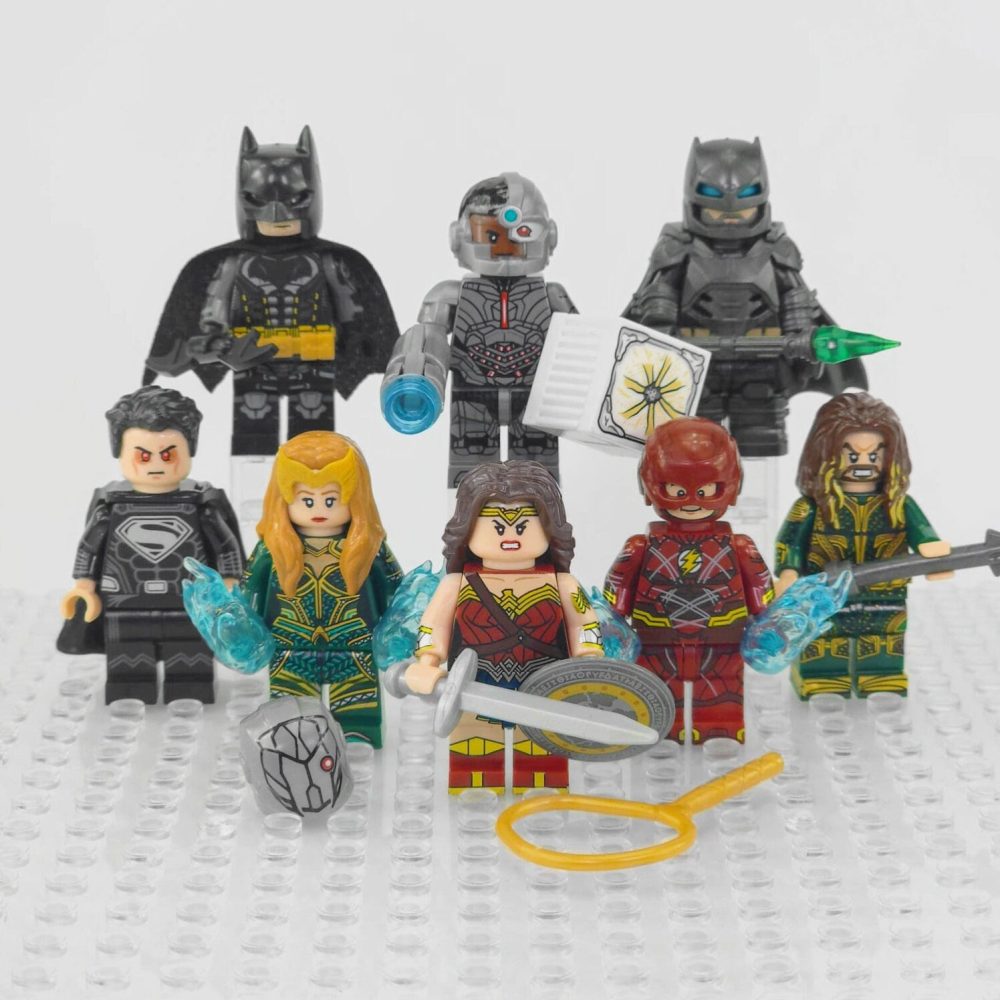 Justice League Minifigure Set 8pcs - Image 7