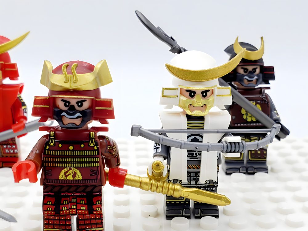 japanese-samurai-minifigures-set-of-8pcs
