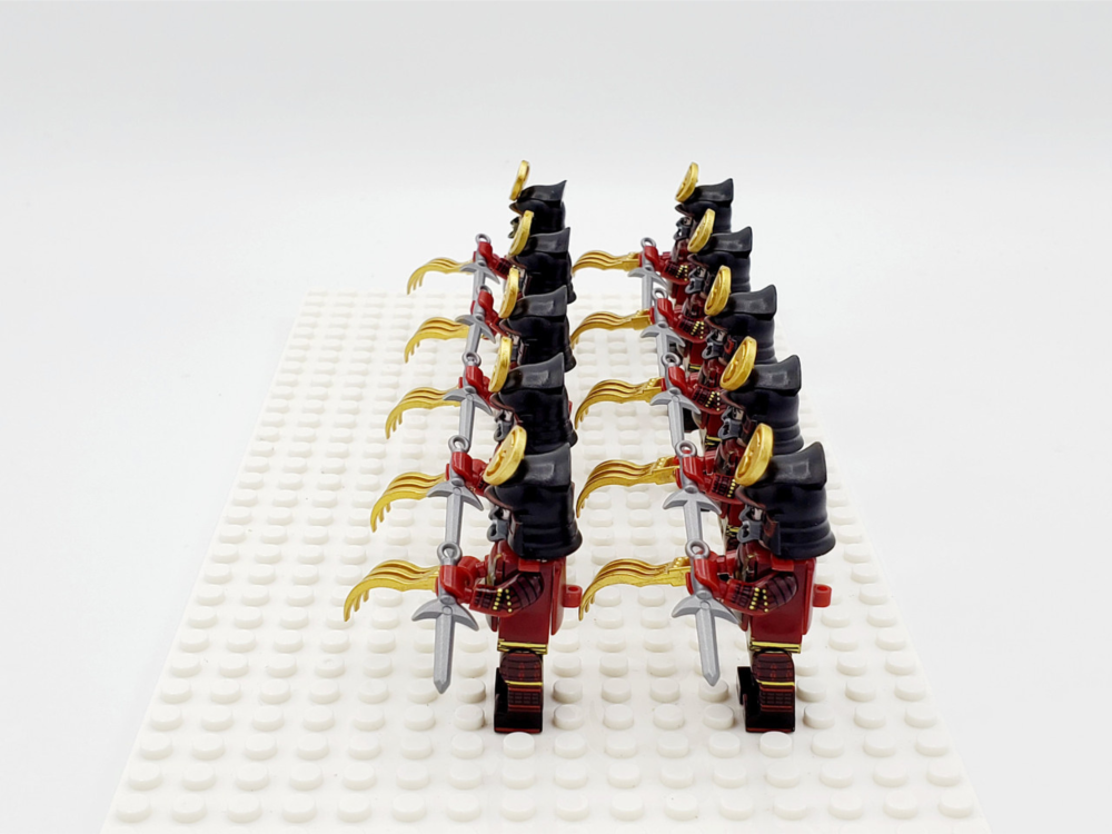 japanese-samurai-pantera-claw-and-katana-minifigures-set-of-10pcs