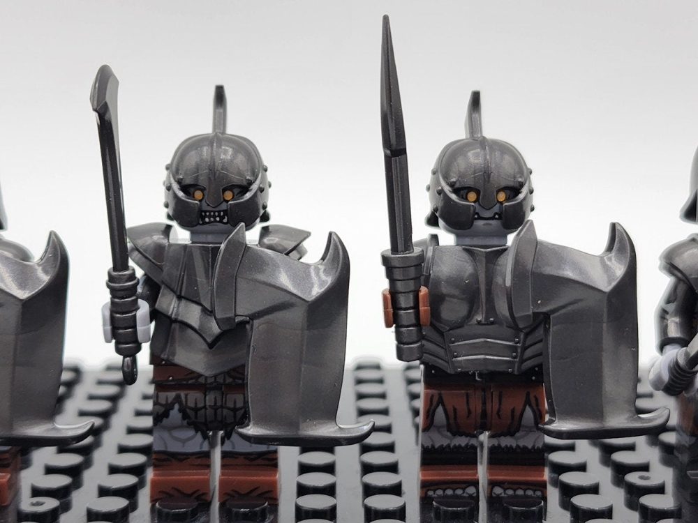 Lord the Rings Gundabad Orcs Minifigure Set 8pcs - Image 5