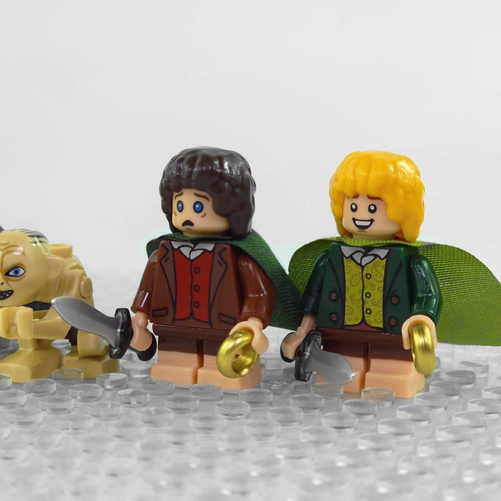 Lord the Rings Hobbits the Shire Frodo Sam Merry Pippin Gollum Minifigure Set 4pcs - Image 5