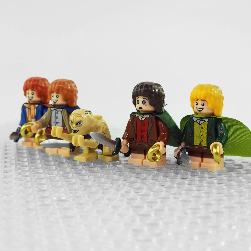 Lord the Rings Hobbits the Shire Frodo Sam Merry Pippin Gollum Minifigure Set 4pcs - Image 2