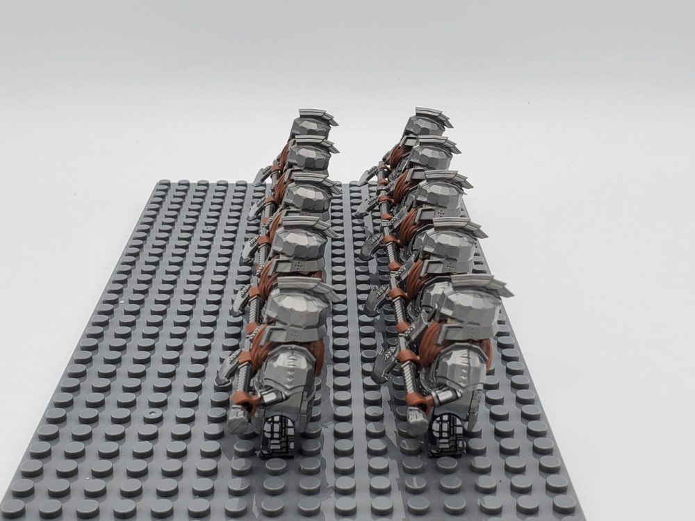 Lord the Rings Iron Hill Dwarves Axes Minifigure Set 10pcs - Image 4