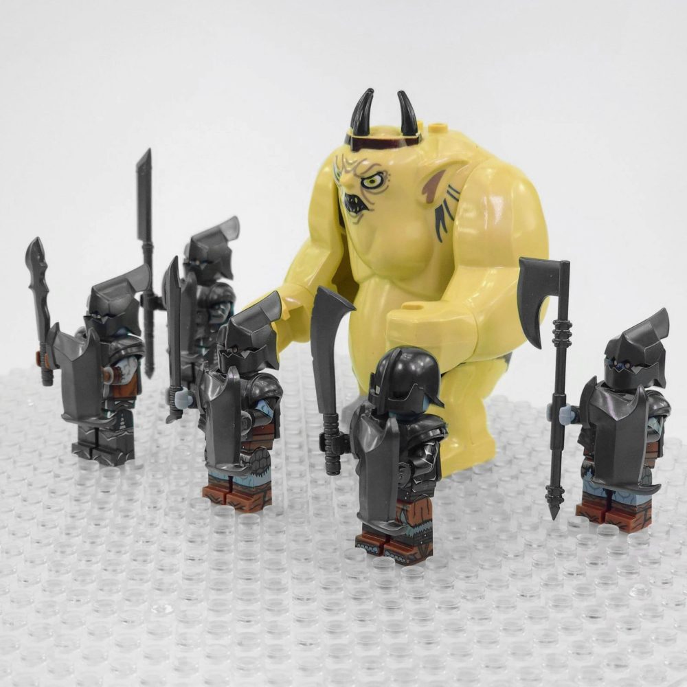 Lord the Rings Misty Mountains Goblin King and Orcs Minifigure Set 6pcs - Image 3