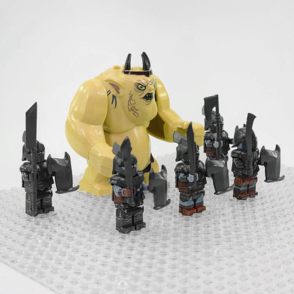 Lord the Rings Misty Mountains Goblin King and Orcs Minifigure Set 6pcs - Image 2