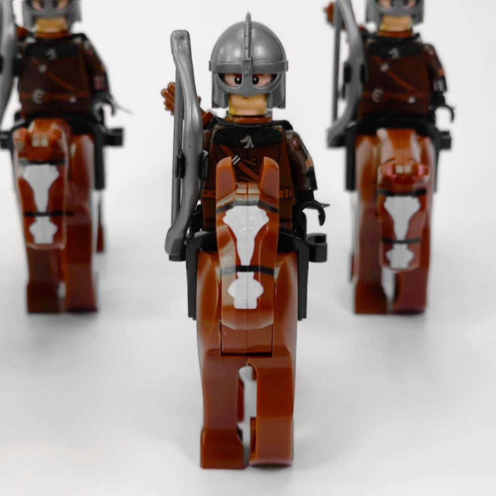 Lord the Rings Riders Rohan/Rohirrim Minifiguire Set 10pcs - Image 5