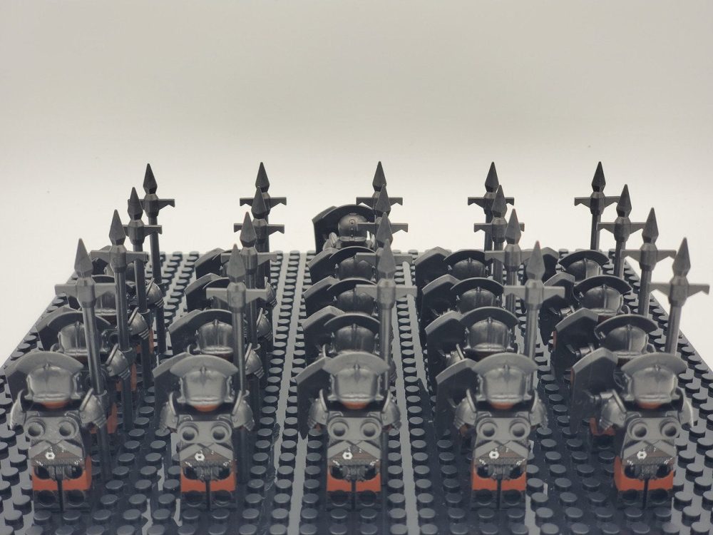 Lord the Rings Uruk-Hai Heavy Armour Minifigure Set 21pcs - Image 6