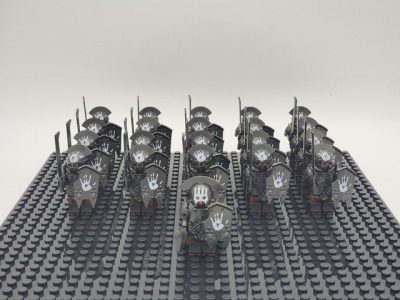 Lord the Rings Uruk-Hai Heavy Armour Minifigure Set 21pcs