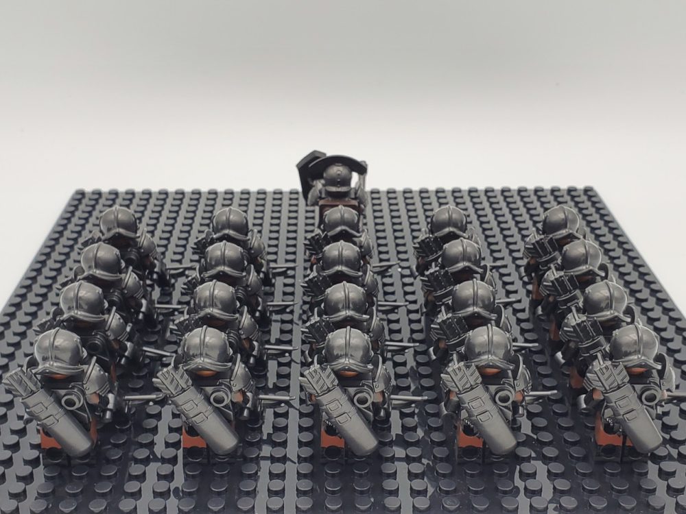 Lord the Rings Uruk-Hai Heavy Crossbows Minifigure Set 21pcs - Image 5
