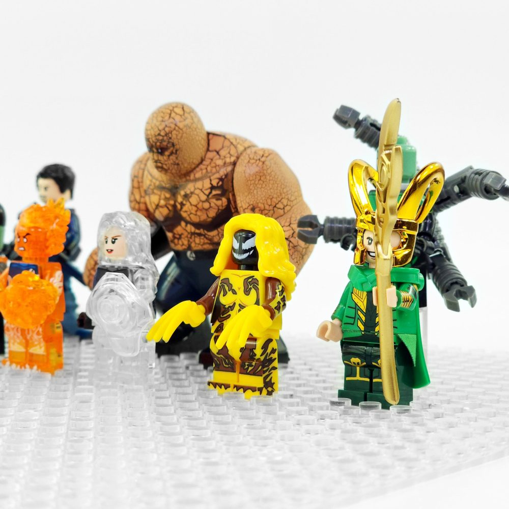 marvel-fantastic-four-and-infamous-iron-man-minifigure-set-of-9pcs
