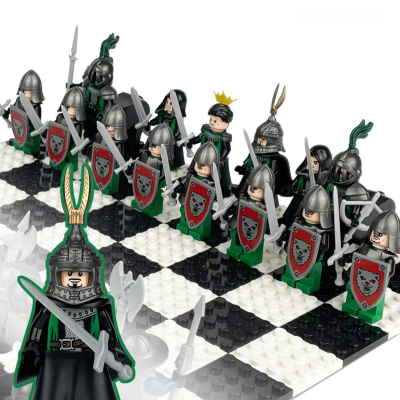 medieval-crimson-bear-knights-minifigure-set