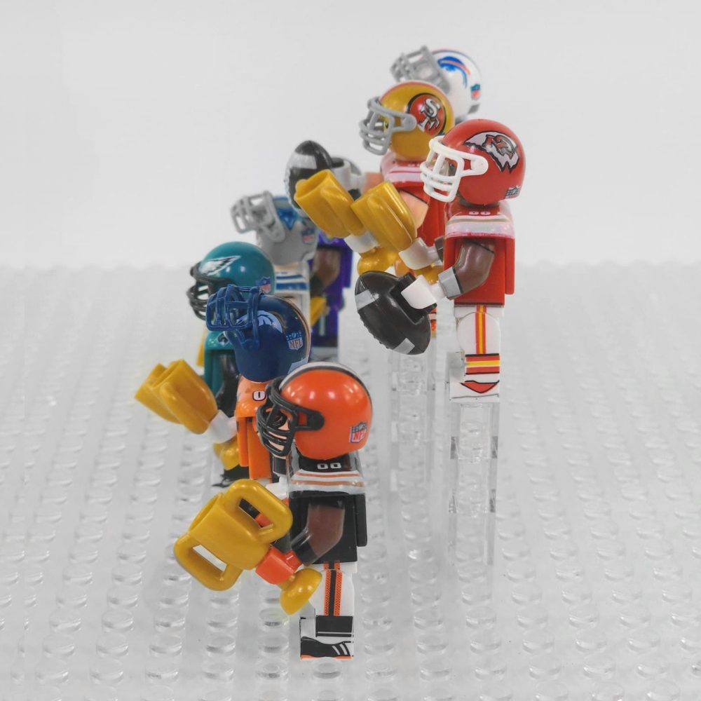 nfl-superbowl-football-player-minifigure-set-of-8pcs