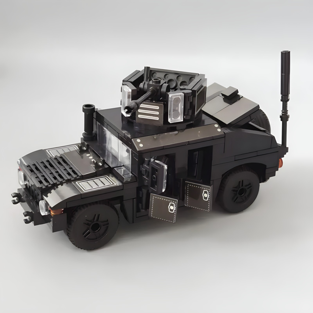 police-swat-team-and-tactical-hummer-moc-building-set-with-6pcs-minifigures-and-assortment-of