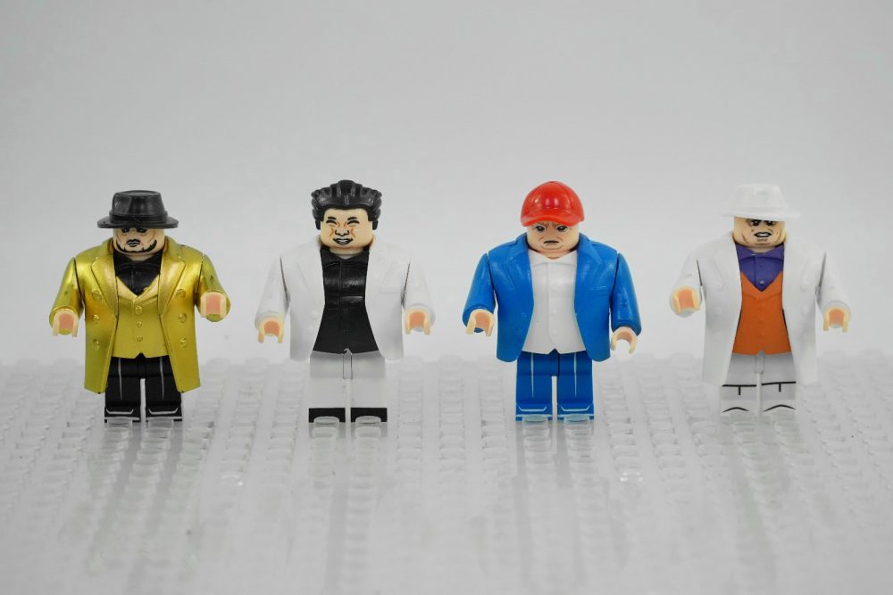 presidents-and-celebrities-donald-trump-kim-jong-un-chunky-minifigure-set