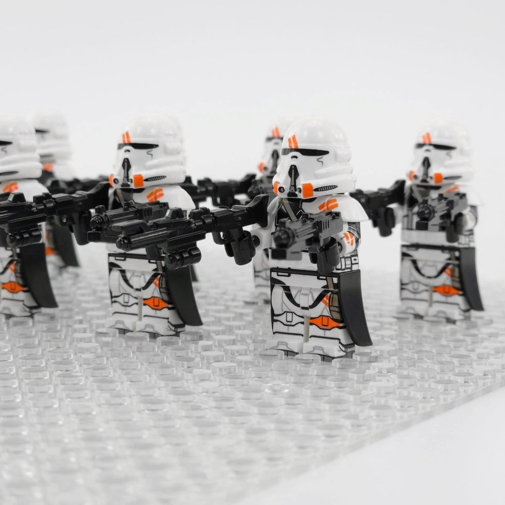 star-wars-212th-attack-battalion-airborne-paratrooper-minifigure-set