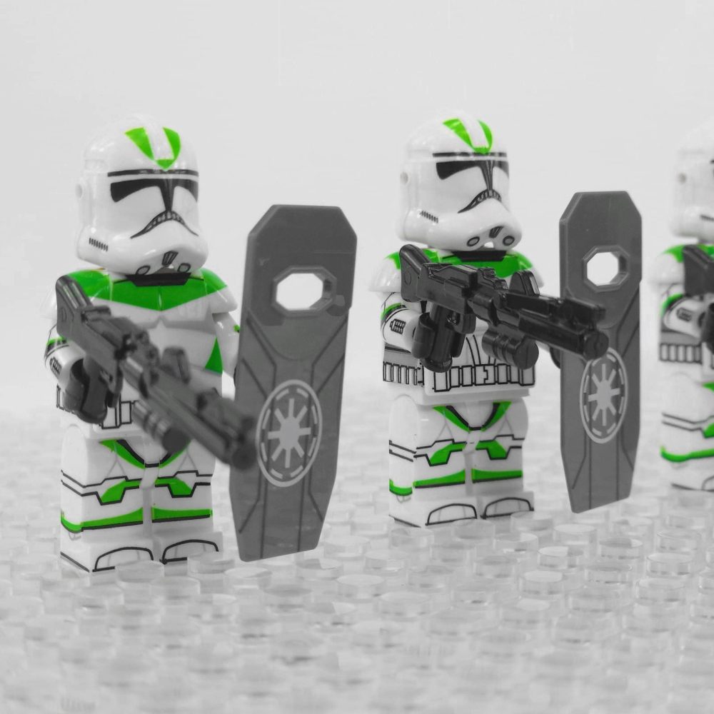 star-wars-442nd-clone-trooper-with-shields-minifigures-set-of-5pcs