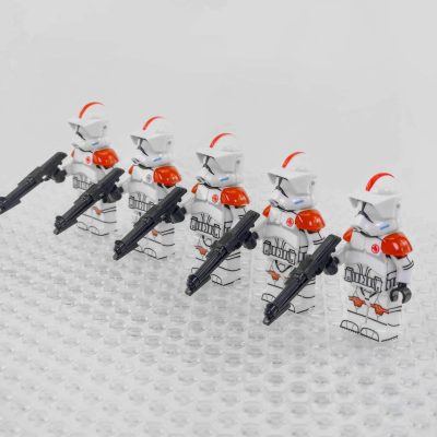 star-wars-clone-medic-troopers-of-the-6th-sector-army-minifigures-set-of-5pcs