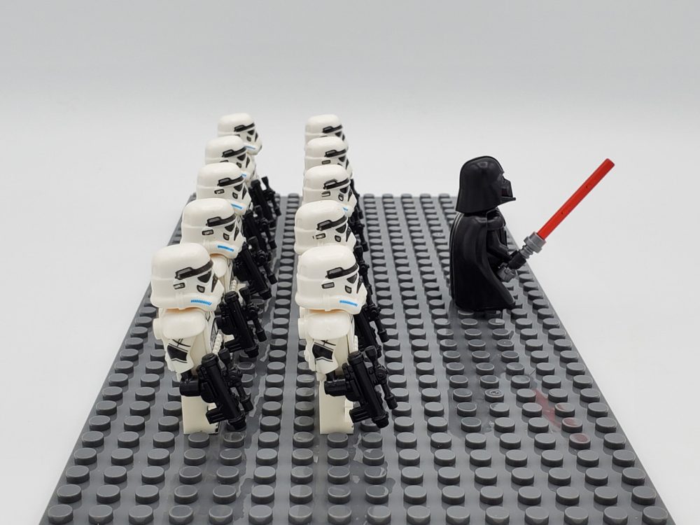 star-wars-darth-vader-imperial-stormtroopers-minifigure-set
