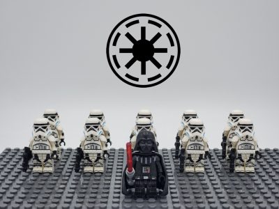 star-wars-darth-vader-imperial-stormtroopers-minifigure-set