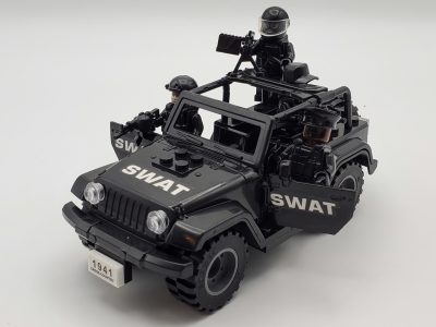 swat-team-and-jeep-moc-building-set-with-12pcs-minifigures-and-assortment-of
