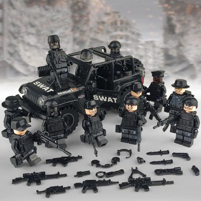 swat-team-and-jeep-moc-building-set-with-12pcs-minifigures-and-assortment-of