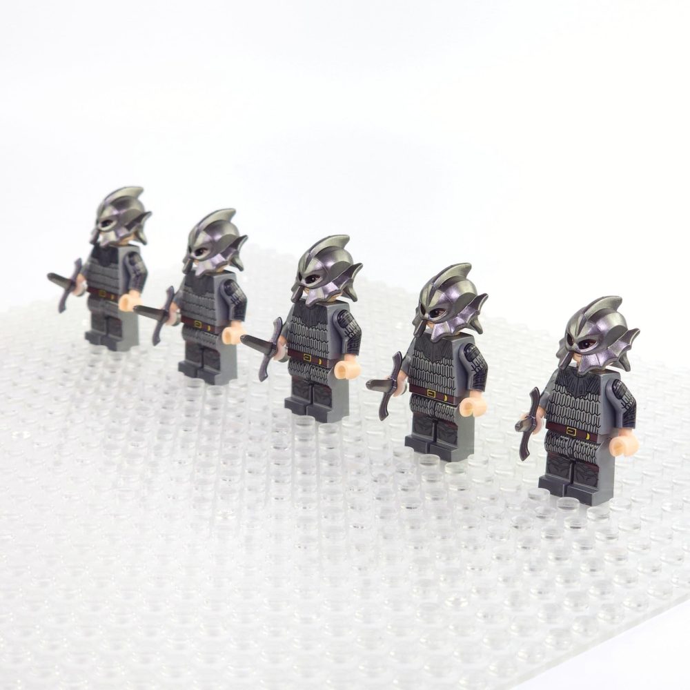 war-of-the-roses-house-of-lancaster-swordsman-minifigure-set-of-5pcs