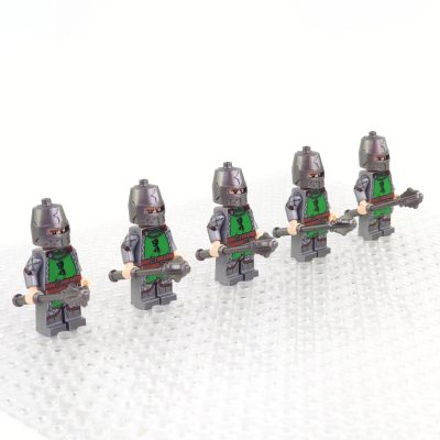 war-of-the-roses-house-of-percy-infantry-minifigure-set-of-5pcs