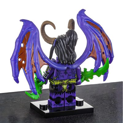 world-of-warcraft-illidan-stormrage-minifigure
