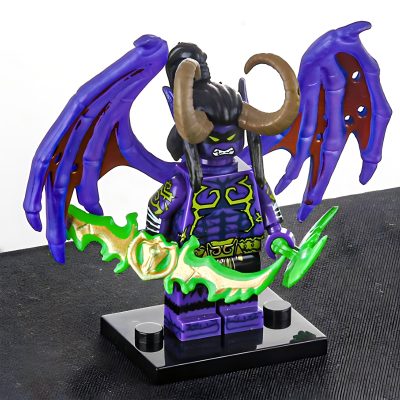 world-of-warcraft-illidan-stormrage-minifigure