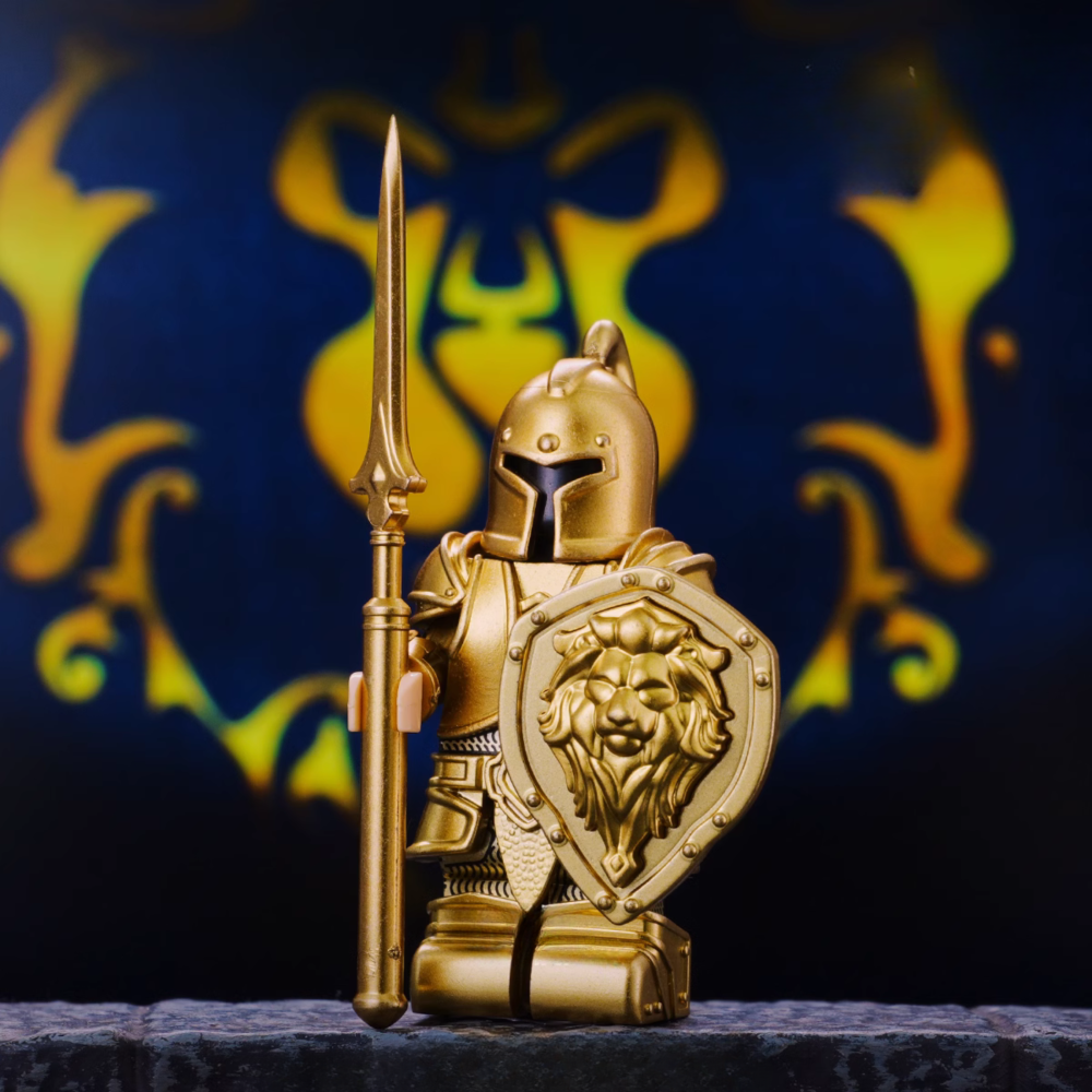 world-of-warcraft-stormwind-city-guards-minifigure-set-with-warspear-of-valorous-lions-shield