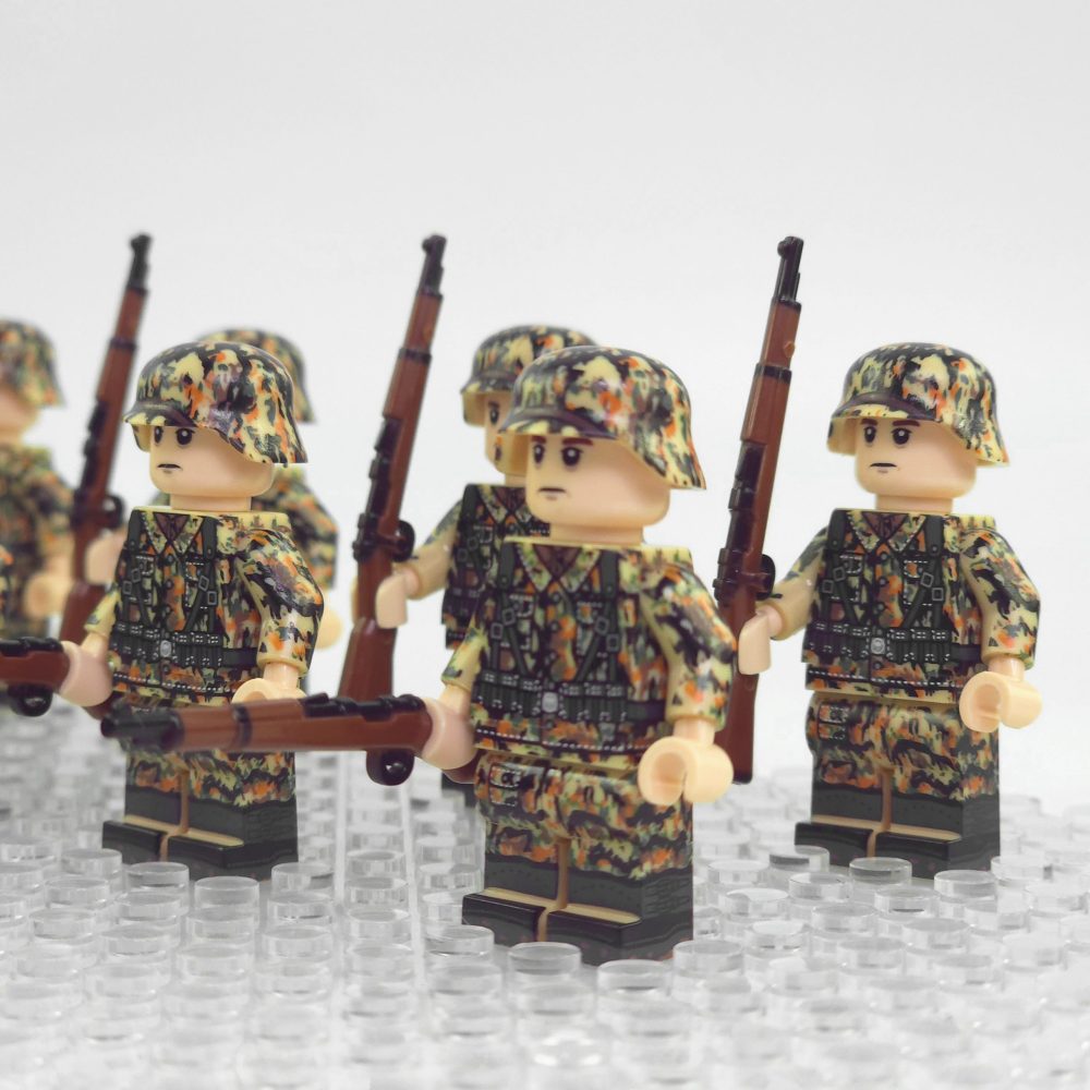 wwii-leibermuster-german-soldiers-minifigure-set